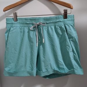 Lululemon spring break away shorts